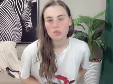 girl Milf & Teen Sex Cam Girls with vivi_an1