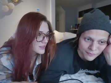couple
        ana_secret_room cam image #309306