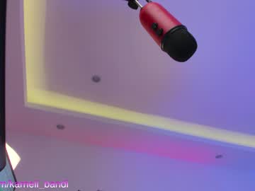 girl
        lovexxxpink cam image #2698919