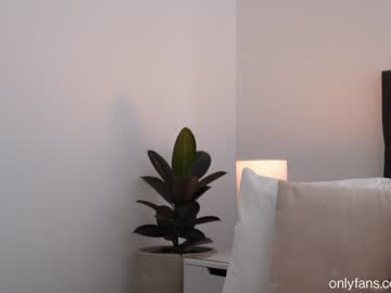girl
        naughtysammx cam image #1304004