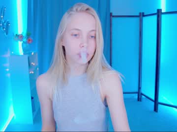 girl
        appr0ved cam image #303326