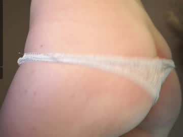 girl
        wendy_amber cam image #2418079