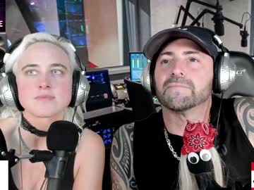 couple
        whaaaaaaaat cam image #775989
