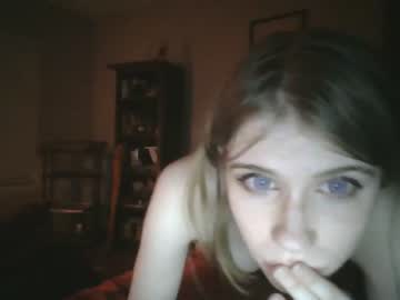 girl
        littlestxlove cam image #1539167
