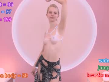 girl
        jenny_ames cam image #100504