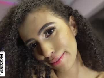 girl
        amnie_ cam image #861722