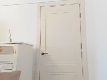 girl
        devyale cam image #453956