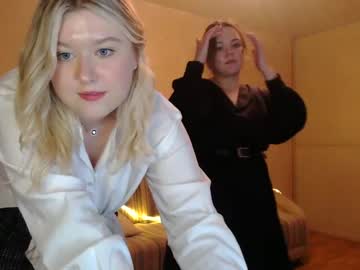 couple
        your_sweet_girls_ cam image #290322