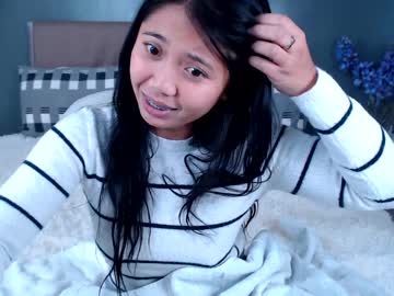girl
        allforshow93 cam image #1854947
