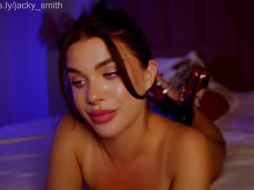 girl
        jacky_smith cam image #2354271