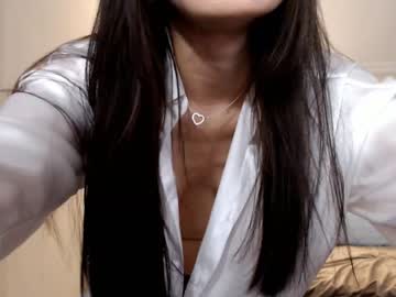 girl
        amiliyan cam image #2668440