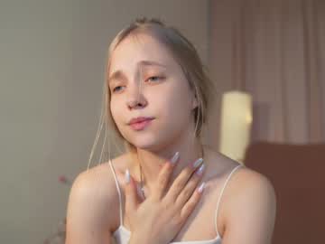 girl
        appr0ved cam image #3334796
