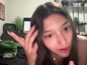 girl Milf & Teen Sex Cam Girls with thelaylajenner