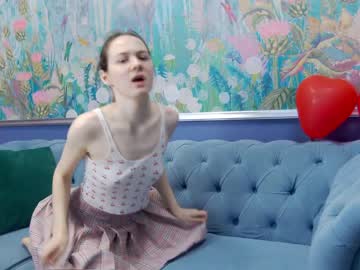 girl
        kriskras__ cam image #1030862