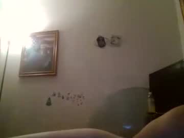 couple
        doingitagain009 cam image #1504024