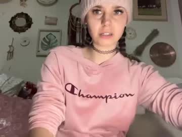 girl
        xyleialuv cam image #868530