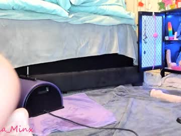 girl
        makayla_minx cam image #229204