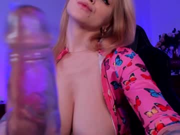 girl
        jessiccaburns cam image #1112714