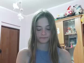 girl Milf & Teen Sex Cam Girls with sweet_kiira