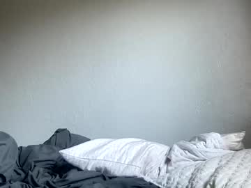 girl
        lovelyemiliax cam image #1837377