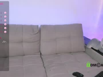 girl Milf & Teen Sex Cam Girls with lonelyflowerr