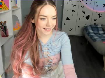 girl
        thisisamelia cam image #736293