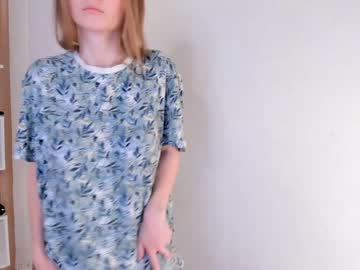 girl Milf & Teen Sex Cam Girls with valeridial