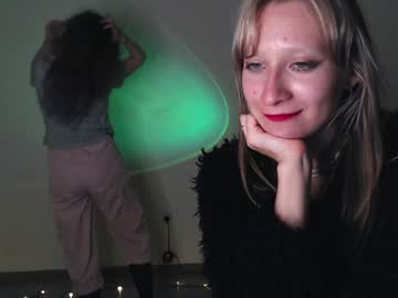 girl
        lanshan_classy cam image #1637138