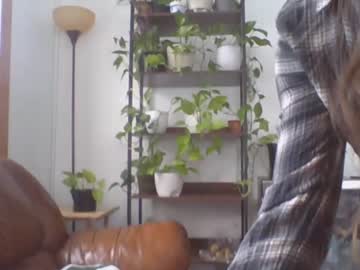 girl
        rosegold18 cam image #3265081