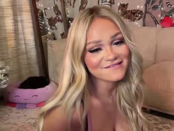 girl
        ari_02 cam image #3133252