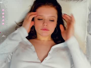 girl
        maisyporterson cam image #3466256