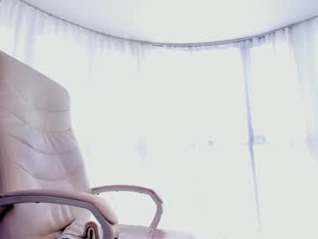 girl
        sweetfox_365 cam image #2299217