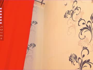 girl
        mila_milka_ cam image #2520605