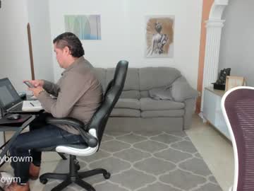 couple
        emillybrowm cam image #2956251