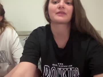 girl
        tanawaters cam image #910431