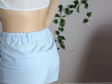 girl
        teresabriggs cam image #2270706