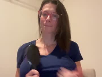girl
        naomi_reah cam image #2877115