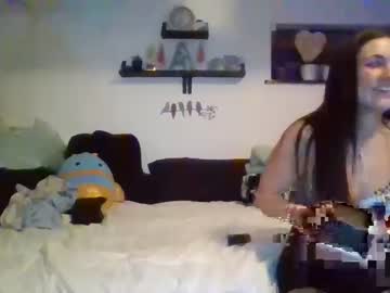 girl
        cherrychapsticc cam image #3181047
