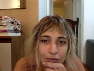 girl
        brazilianhippie cam image #1919822