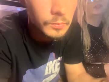 couple
        blondexbarbie93 cam image #812464