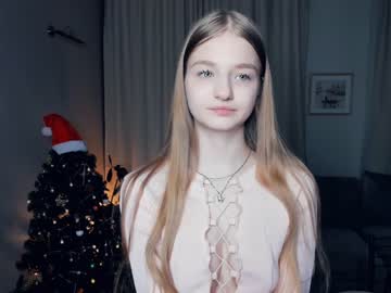 girl
        _magic_smile_ cam image #3144653