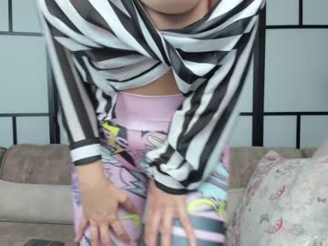 girl
        fetish_life cam image #3106888