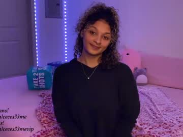 girl
        princess_cece cam image #3139782