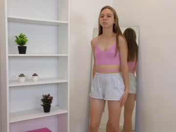 girl
        francesmontes cam image #2813180