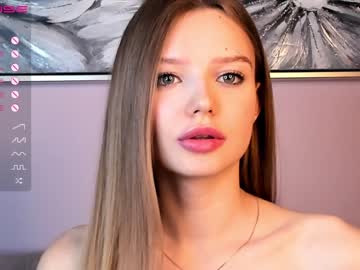 girl
        aryawayne cam image #831471