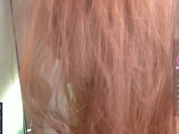 girl
        ritaschneider cam image #1636363