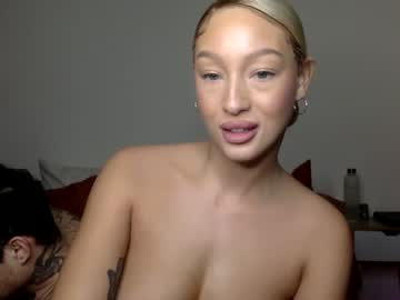 couple Milf & Teen Sex Cam Girls with dondxgemma