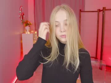 girl
        appr0ved cam image #1222413