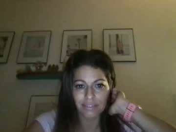 girl
        amysmilez cam image #459976