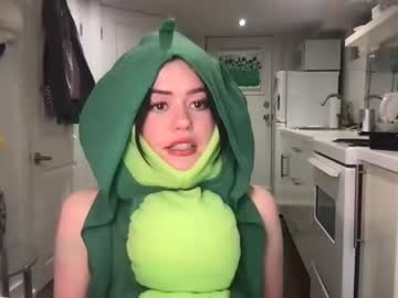 girl
        littlesugarpea cam image #1630783